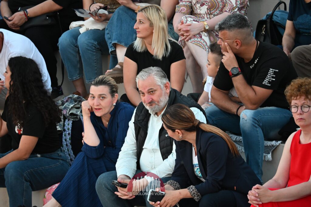 Το «Χοροτέχνημα» εντυπωσίασε το κοινό στο Μεσολόγγι με την παράσταση «Θυσίες που δεν ξεχνιούνται» (δείτε φώτο)