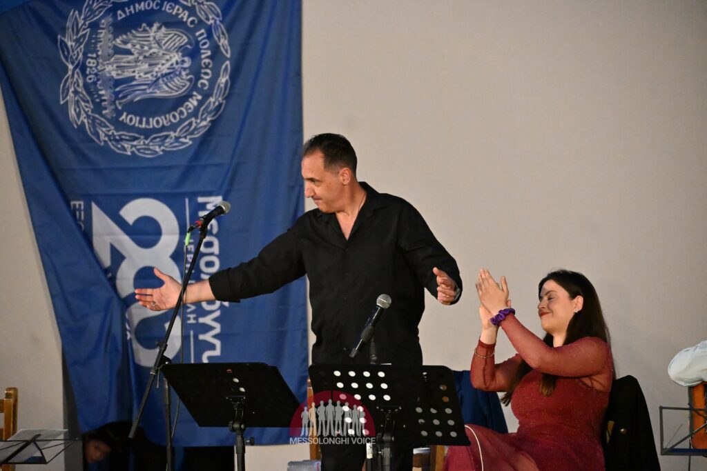Το «Χοροτέχνημα» εντυπωσίασε το κοινό στο Μεσολόγγι με την παράσταση «Θυσίες που δεν ξεχνιούνται» (δείτε φώτο)