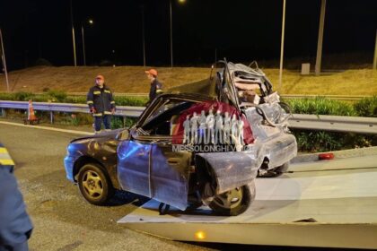 Τραγωδία στην Ιόνια Οδό – Νεκρός οδηγός μετά το σοβαρό τροχαίο στον κόμβο Κουβαρά