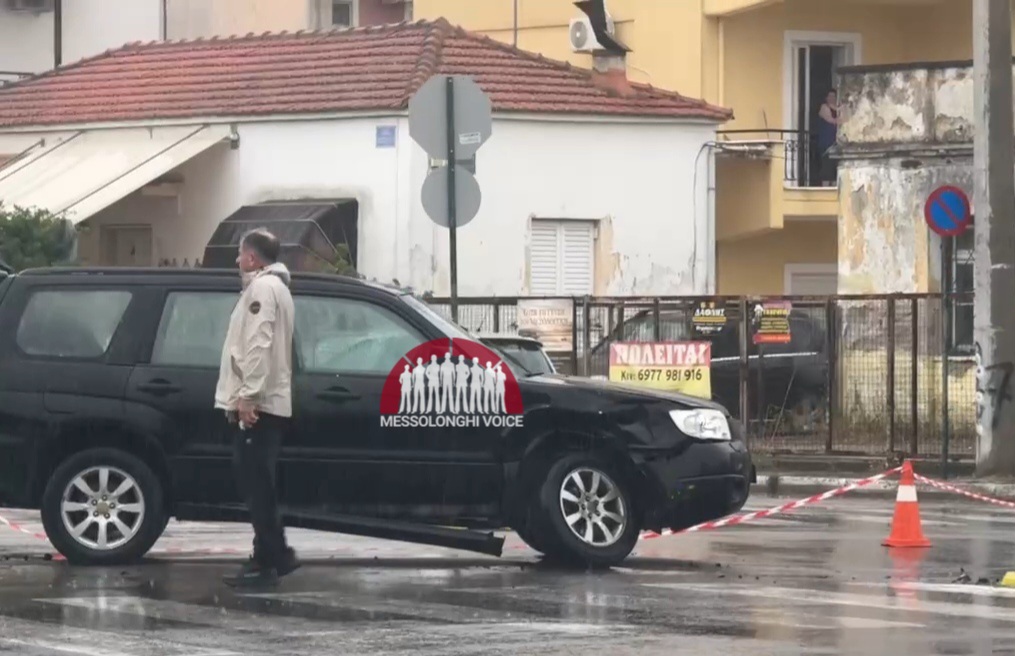 Τροχαίο στο Μεσολόγγι – Δύο αυτοκίνητα συγκρούστηκαν κοντά στην Πύλη