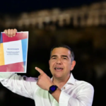 Η ΚΝΕ ειρωνεύεται με βίντεο τον Αλέξη Τσίπρα για το «ΕΛΑΣ»: «Για τις θέσεις του κόμματος καλέστε το 100»