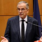 Σαμαράς για νέο κόμμα: Μου λένε έφτασες 75, γιατί δεν κάθεσαι ήσυχος; Απαντώ, στους αγώνες για την πατρίδα δεν υπάρχει σύνταξη, πήρα τις αποφάσεις μου