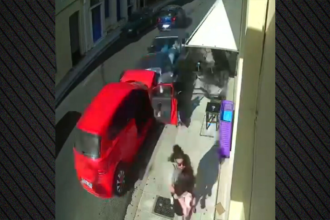 «Άκουσα το γκάζι και το πρώτο που σκέφτηκα ήταν να πάρω το παιδί μου αγκαλιά» λέει η μητέρα για το τρομακτικό τροχαίο στη Ναύπακτο