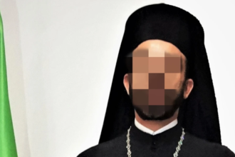 Χειροπέδες σε μεγαλόσχημο κληρικό - Έδειχνε τα γεννητικά του όργανα σε περαστικούς