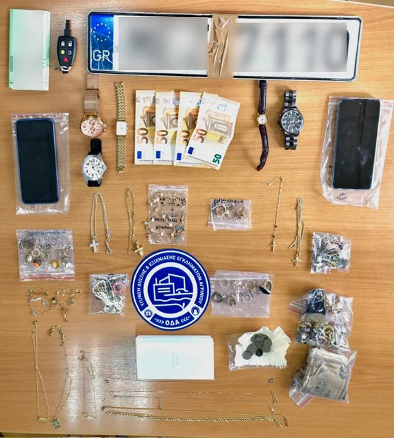 Αιτωλοακαρνανία: Εξαρθρώθηκε συμμορία τα μέλη της οποίας ενέχονται σε κλοπές (ΦΩΤΟ)
