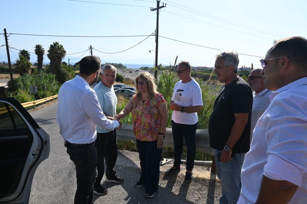Ν. Φαρμάκης στην ανατολική Αιγιάλεια: Αντιπλημμυρικά, ασφαλτοστρώσεις και αρδευτικό έργο 2.000 κ.μ. στο επίκεντρο