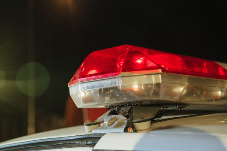 Συλλήψεις σε μαγαζιά σε Αχαΐα και Ναυπακτία για ηχορύπανση