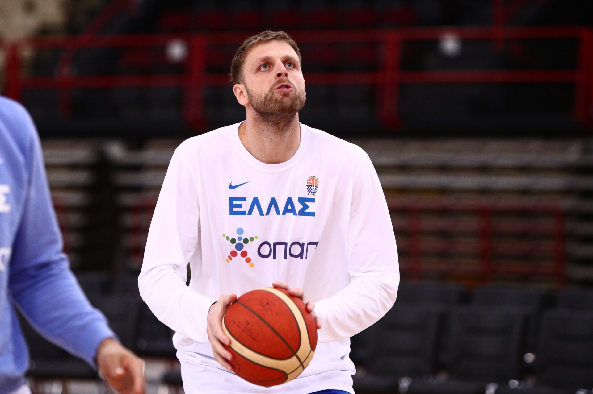 Εθνική Ελλάδας μπάσκετ: «Πύρρειος» νίκη επί της Πολωνίας – Τραυματίστηκε στο γόνατο ο Χαραλαμπόπουλος, χάνει τα ματς με Ουκρανία και Ισπανία