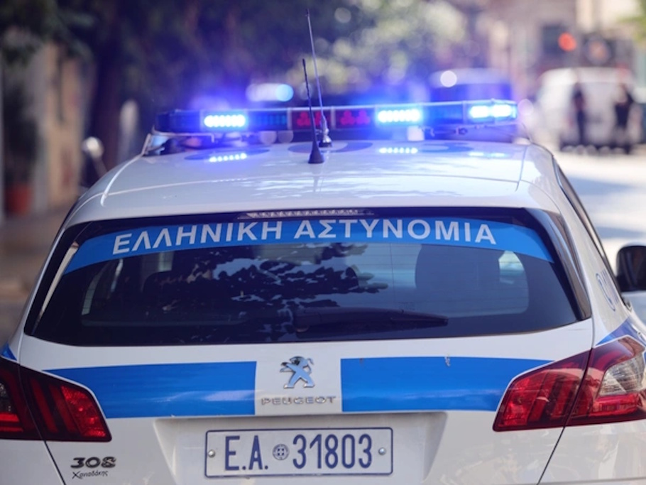 Μηνιαίο επίδοµα έως 500 ευρώ σε αστυνοµικούς: Θα έχει αναδροµική ισχύ από τον Οκτώβριο του 2025 – Ποιοι θα το λάβουν