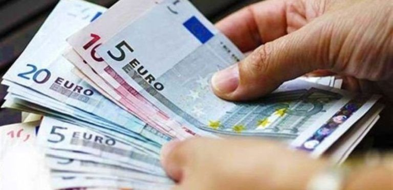 Χρέη σε Εφορία, Ταμεία και τράπεζες: Οι ρυθμίσεις, ο εξωδικαστικός και οι αλλαγές από τον Σεπτέμβριο