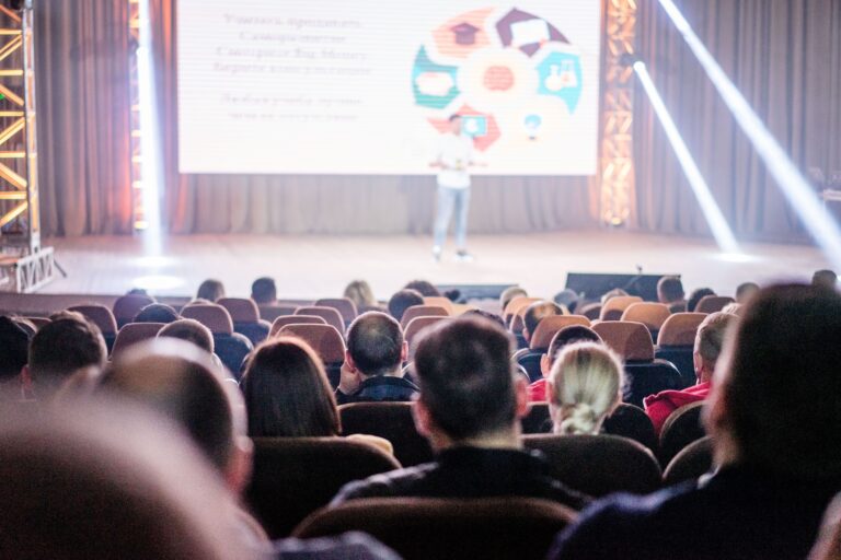 Η Δυτική Ελλάδα πρωταγωνίστρια στις ΗΠΑ: Η εμπειρία της Περιφέρειας για την κλιματική κρίση και τη Δημόσια Υγεία στο συνέδριο NEHA 2026