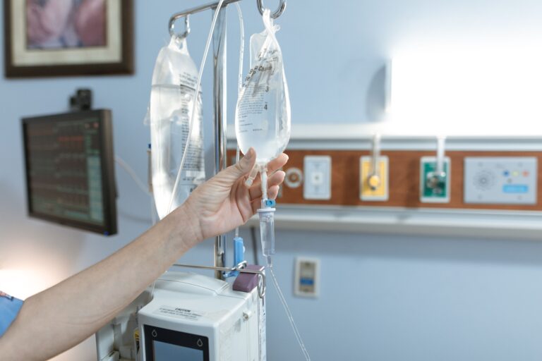 ΠΟΕΔΗΝ: «Βόμβα» για το ΕΣΥ οι 527 κενές θέσεις στις σχολές Νοσηλευτικής – Το 34% των διαθέσιμων δεν καλύφθηκε