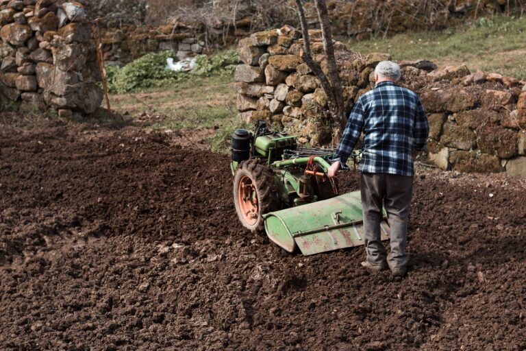 Ταμείο Αγροτικής Επιχειρηματικότητας: Ξεκίνησε η πρόσκληση για δάνεια 250 εκατ. – Όλες οι λεπτομέρειες για παραγωγούς