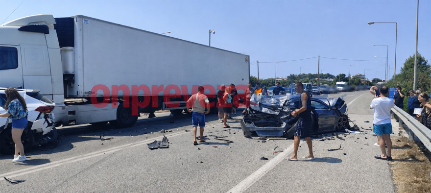 Σοβαρό τροχαίο φορτηγού με αυτοκίνητα στην υποθαλάσσια σήραγγα Ακτίου - Πρέβεζας – 8 τραυματίες, ανάμεσά τους και παιδιά