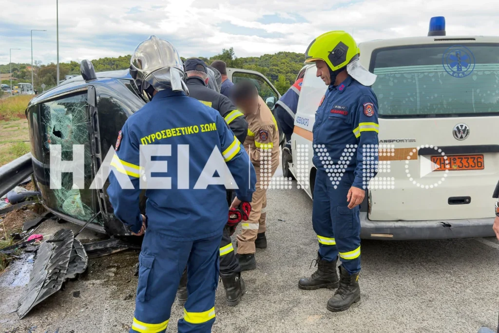Ηλεία: Μετωπική σύγκρουση στην Εθνική Οδό – Έξι τραυματίες, ανάμεσά τους δύο παιδιά, φωτιά στο ένα αυτοκίνητο (Φωτό + Βίντεο)