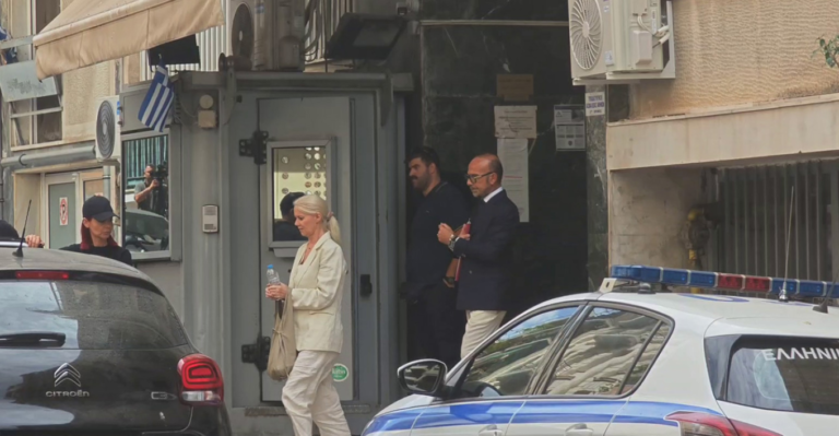 Πρώτη νύχτα στον Κορυδαλλό για Γάκα και Θεοδωρόπουλο, τα ξεχωριστά κελιά, το αίτημα για τηλεόραση και η αυξημένη επιτήρηση
