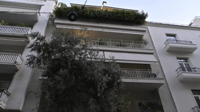 Γιώργος Μαζωνάκης: Ένας διασώστης και ένας πολίτης «έδωσαν» τους γιατρούς