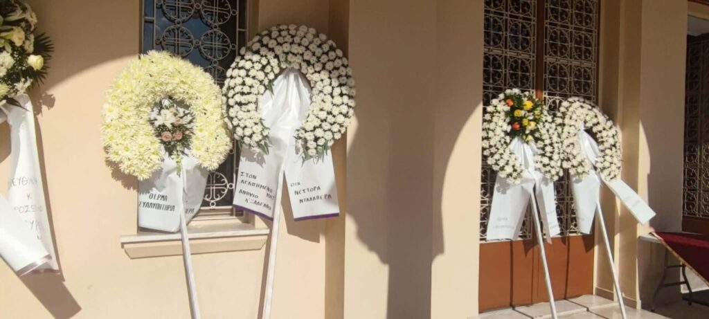 Αγρίνιο: Το «τελευταίο αντίο» στον 32χρονο Μανούσο Φαρμάκη