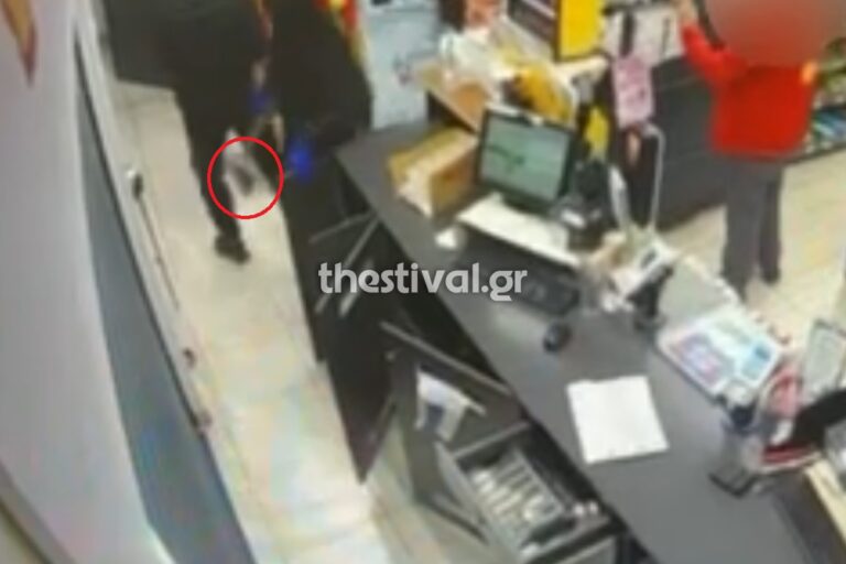 Θεσσαλονίκη: Τρεις ληστές μπούκαραν σε βενζινάδικο με τσεκούρι και λοστό (Βίντεο)
