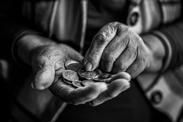 Συντάξεις 2027: Τέσσερις αλλαγές σε ΕΑΣ, προσωπική διαφορά και αυξήσεις – Τι ισχύει από την Πρωτοχρονιά