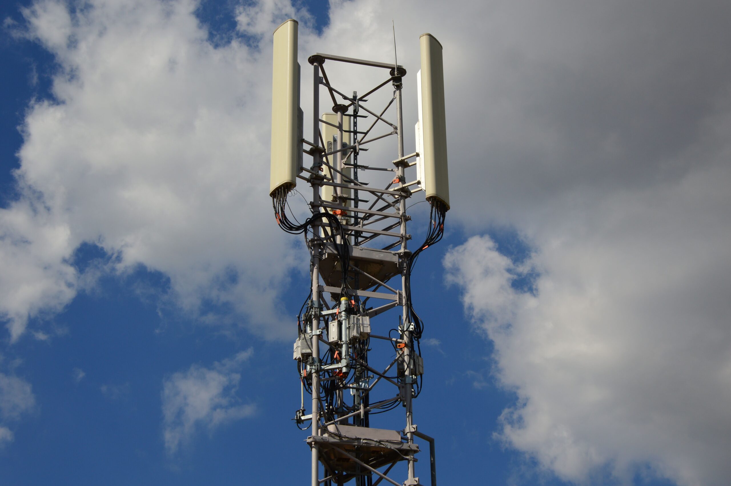 Ελληνική πρόταση για 6G: Έως 15 δισ. ευρώ στην Ευρώπη μέσω «Ευρωπαϊκής Ένωσης Φάσματος»