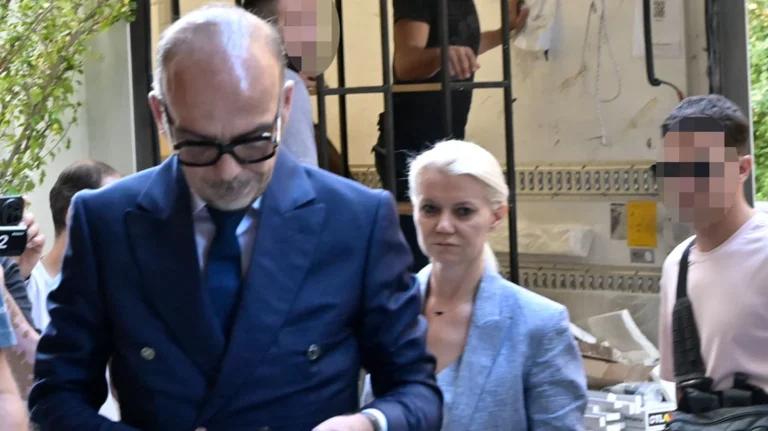Συνελήφθησαν οι δύο γιατροί για τον θάνατο του Γιώργου Μαζωνάκη – Κατηγορούνται για θανατηφόρα έκθεση