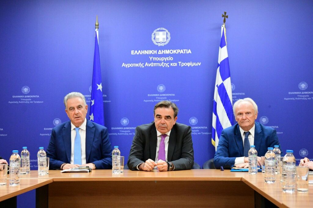 Σχοινάς για αγρότες: «Δεν λύνονται τα προβλήματα με χάιδεμα αυτιών» – Τι ανακοίνωσε για το πετρέλαιο