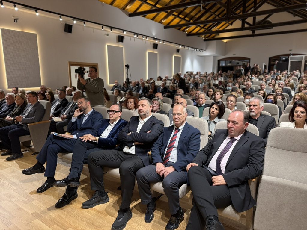Μεσολόγγι: Παρουσιάστηκε το βιβλίο «Της Εξόδου» της Σοφίας Παπακωνσταντίνου-Τσιχριτζή